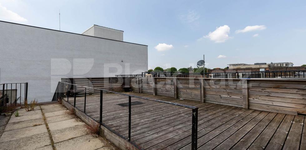 			3 Bedroom, 3 bath, 3 reception Apartment			 High Street North, East Ham E6